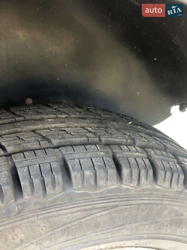 Внедорожник / Кроссовер ВАЗ / Lada 21213 Niva 2001 в Белгороде-Днестровском