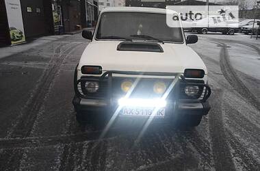 Позашляховик / Кросовер ВАЗ / Lada 21213 Niva 1998 в Харкові