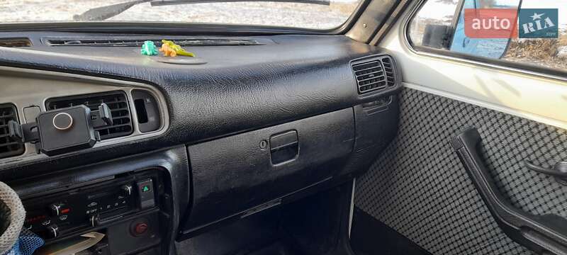 Внедорожник / Кроссовер ВАЗ / Lada 21213 Niva 2003 в Кременчуге