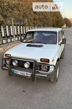 Внедорожник / Кроссовер ВАЗ / Lada 21213 Niva 2003 в Козове
