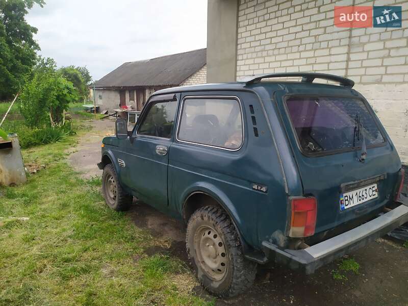 Внедорожник / Кроссовер ВАЗ / Lada 21213 Niva 2004 в Путивле