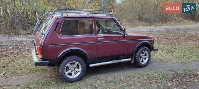 Внедорожник / Кроссовер ВАЗ / Lada 21213 Niva 2002 в Киеве