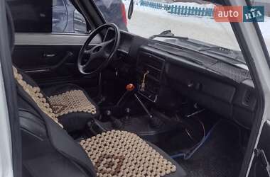 Внедорожник / Кроссовер ВАЗ / Lada 21213 Niva 2004 в Шостке