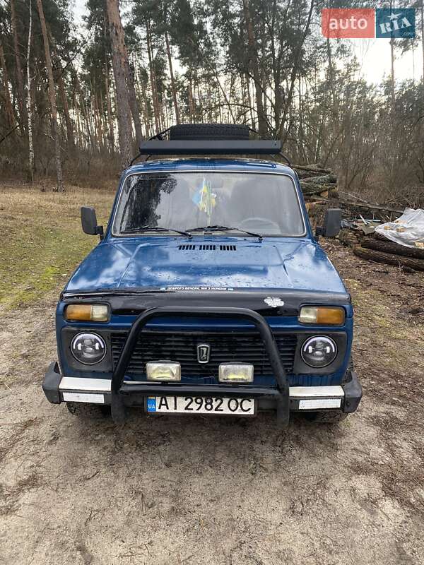 Позашляховик / Кросовер ВАЗ / Lada 21213 Niva 2001 в Радомишлі