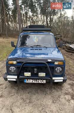 Внедорожник / Кроссовер ВАЗ / Lada 21213 Niva 2001 в Радомышле