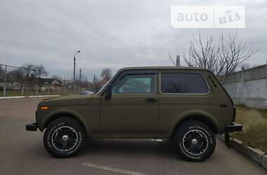Внедорожник / Кроссовер ВАЗ 21213 Niva 2002 в 