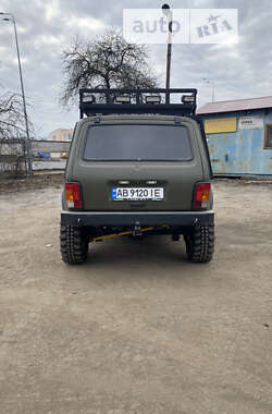 Внедорожник / Кроссовер ВАЗ / Lada 21213 Niva 2003 в Немирове