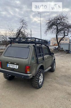 Внедорожник / Кроссовер ВАЗ / Lada 21213 Niva 2003 в Немирове