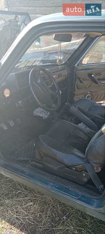 Внедорожник / Кроссовер ВАЗ / Lada 21213 Niva 2001 в Брусилове