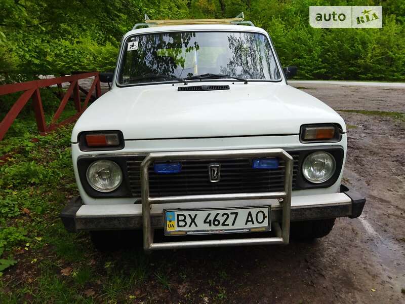 Позашляховик / Кросовер ВАЗ / Lada 21213 Niva 1995 в Віньківцях