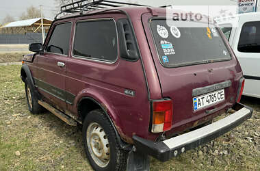Позашляховик / Кросовер ВАЗ / Lada 21213 Niva 2003 в Косові