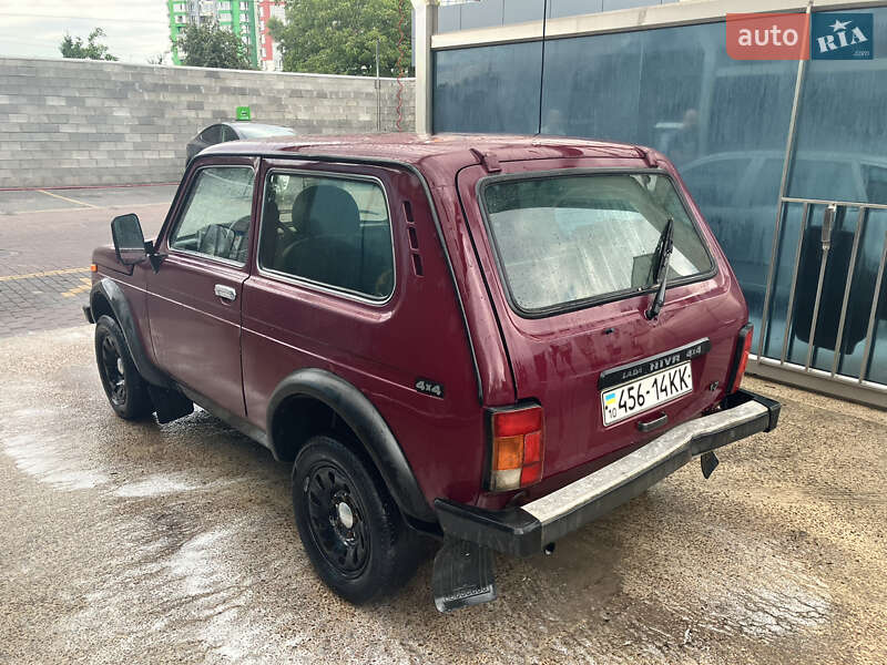 Внедорожник / Кроссовер ВАЗ / Lada 21213 Niva 2002 в Киеве