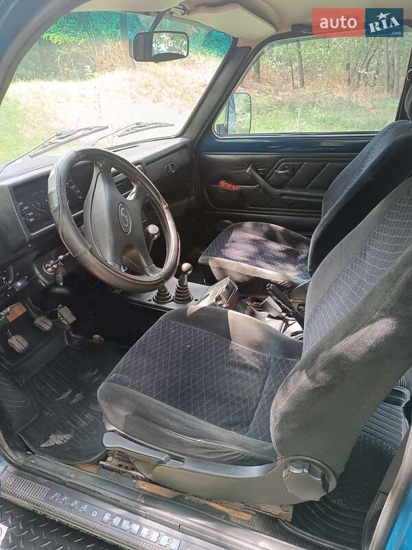 Внедорожник / Кроссовер ВАЗ / Lada 21213 Niva 2002 в Каневе