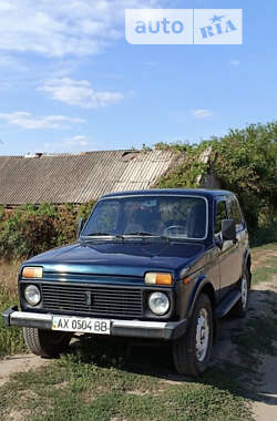 Внедорожник / Кроссовер ВАЗ / Lada 21213 Niva 2003 в Змиеве