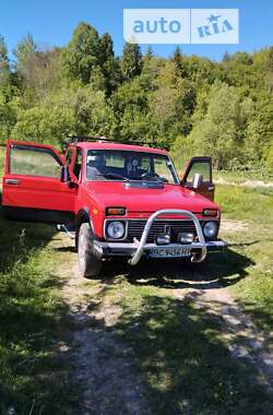 Внедорожник / Кроссовер ВАЗ / Lada 21213 Niva 2002 в Самборе