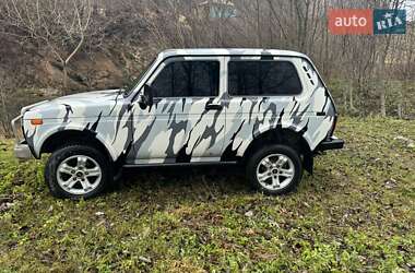 Внедорожник / Кроссовер ВАЗ 21213 Niva 2004 в 