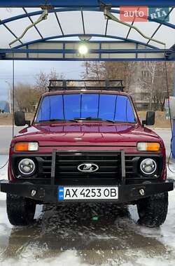 Внедорожник / Кроссовер ВАЗ / Lada 21213 Niva 2003 в Слобожанском