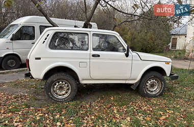 Внедорожник / Кроссовер ВАЗ / Lada 21213 Niva 1998 в Ирпене