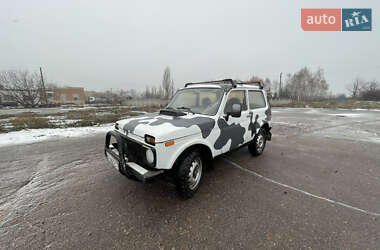 Позашляховик / Кросовер ВАЗ / Lada 21213 Niva 2004 в Новоукраїнці