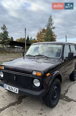 Внедорожник / Кроссовер ВАЗ / Lada 21213 Niva 2002 в Ивано-Франковске