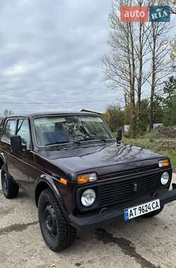 Внедорожник / Кроссовер ВАЗ / Lada 21213 Niva 2002 в Ивано-Франковске