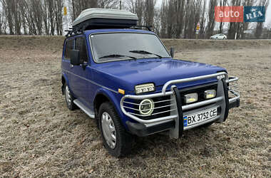 Позашляховик / Кросовер ВАЗ / Lada 21213 Niva 2000 в Волочиську