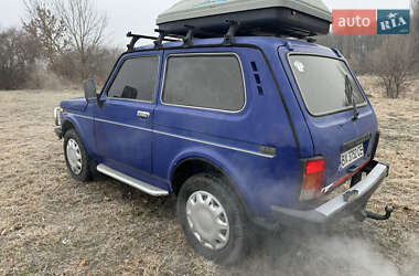 Внедорожник / Кроссовер ВАЗ / Lada 21213 Niva 2000 в Волочиске