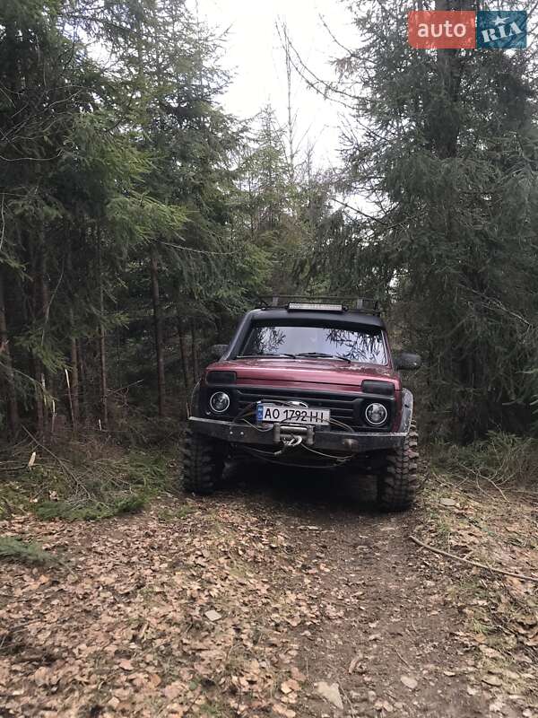 Позашляховик / Кросовер ВАЗ / Lada 21213 Niva 2006 в Міжгір'ї