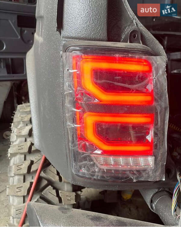 Внедорожник / Кроссовер ВАЗ / Lada 21213 Niva 2002 в Киеве