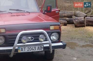 Позашляховик / Кросовер ВАЗ / Lada 21213 Niva 2002 в Косові