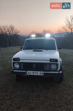 Внедорожник / Кроссовер ВАЗ 21213 Niva 1996 в Хусте