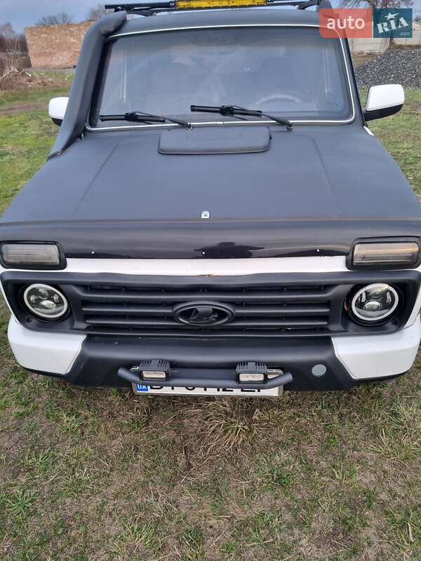 Внедорожник / Кроссовер ВАЗ / Lada 21213 Niva 1995 в Козельщине