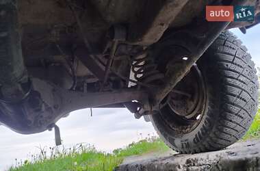 Внедорожник / Кроссовер ВАЗ 21213 Niva 1992 в 