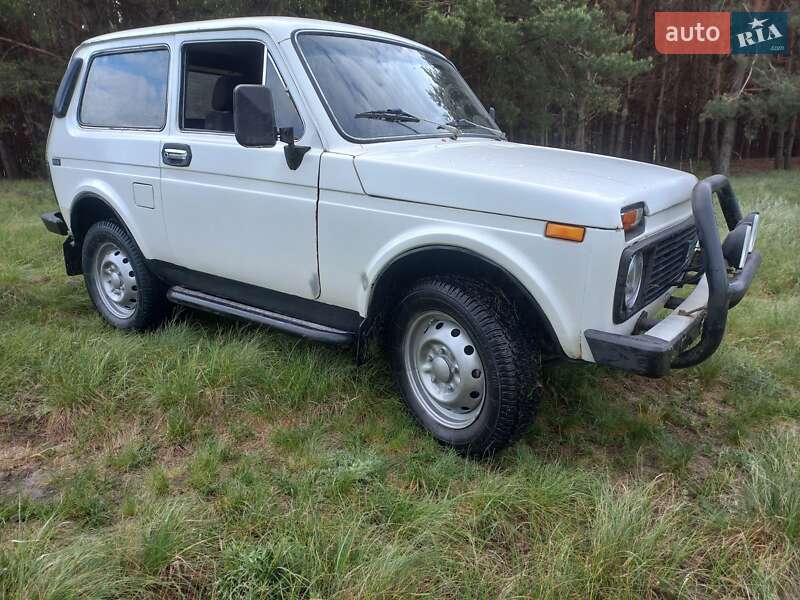 Позашляховик / Кросовер ВАЗ / Lada 21213 Niva 1995 в Решетилівці фото 6 Позашляховик / Кросовер ВАЗ / Lada 21213 Niva 1995 в Решетилівці