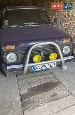 Позашляховик / Кросовер ВАЗ 21213 Niva 2004 в Побужському