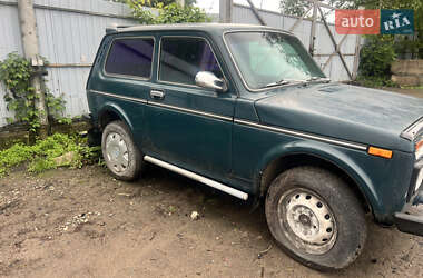 Внедорожник / Кроссовер ВАЗ 21213 Niva 2003 в 