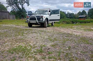 Внедорожник / Кроссовер ВАЗ 21213 Niva 2001 в Олевске