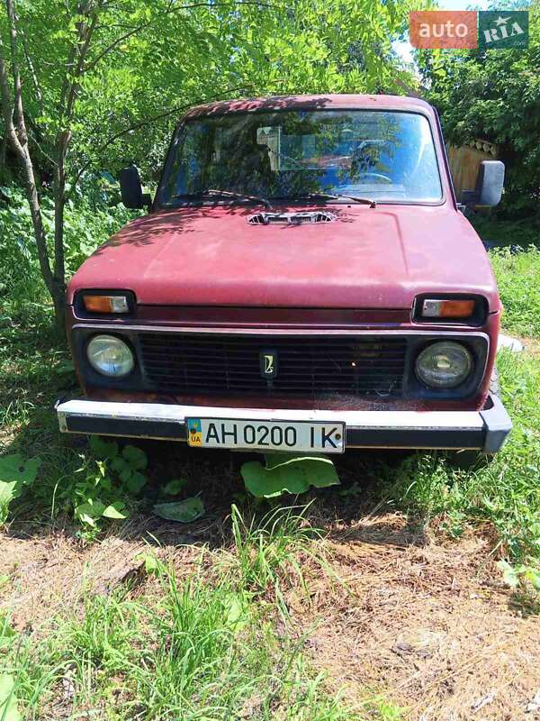 Внедорожник / Кроссовер ВАЗ / Lada 21213 Niva 2002 в Пирятине