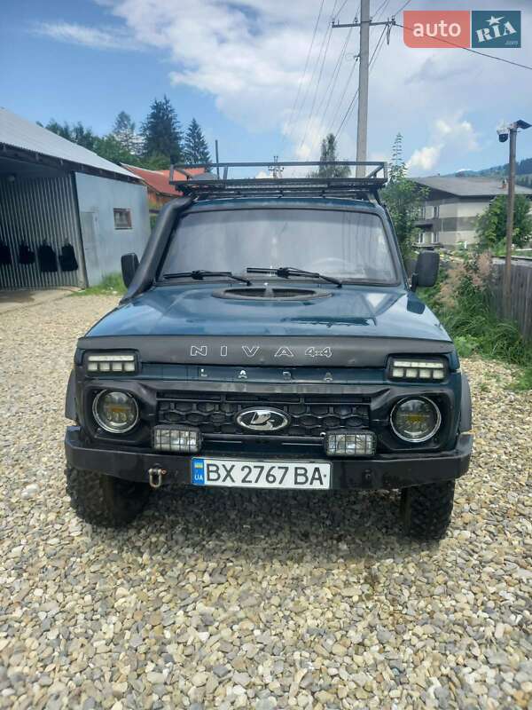 Внедорожник / Кроссовер ВАЗ / Lada 21213 Niva 2005 в Путиле