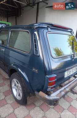 Внедорожник / Кроссовер ВАЗ 21213 Niva 2003 в 