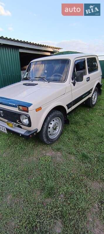 ВАЗ / Lada 21213 Niva 1995 ВАЗ / Lada 21213 Niva 1995