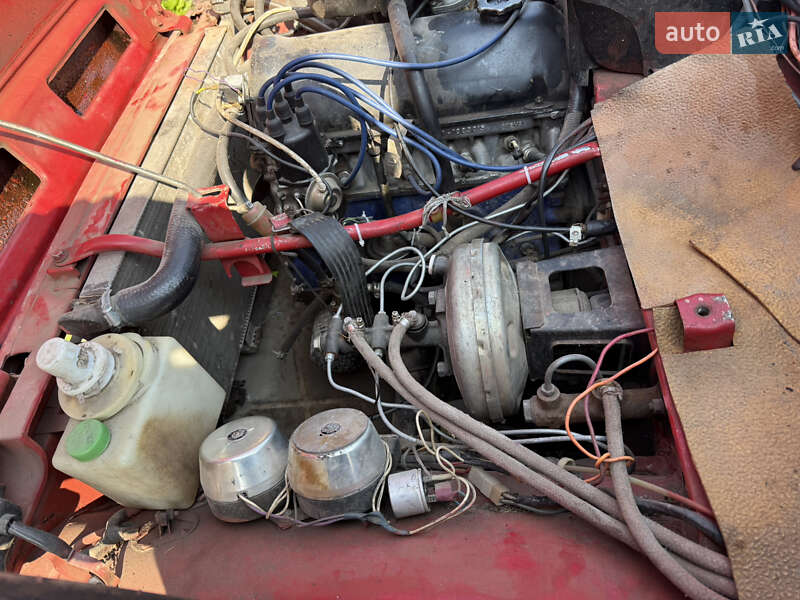 Внедорожник / Кроссовер ВАЗ / Lada 21213 Niva 1995 в Волочиске