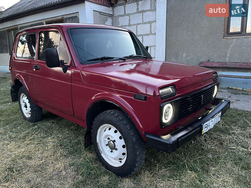 Внедорожник / Кроссовер ВАЗ / Lada 21213 Niva 1992 в Балте