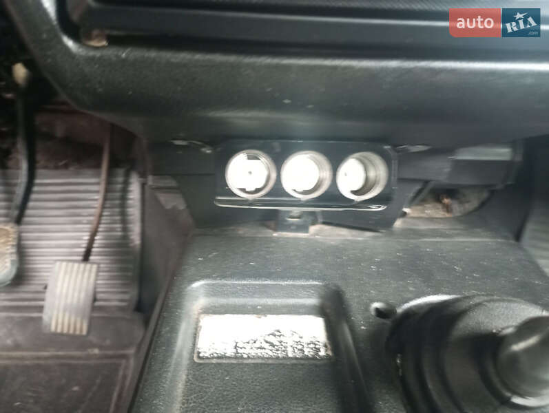 Внедорожник / Кроссовер ВАЗ / Lada 21213 Niva 2003 в Тересве