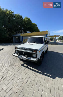 Позашляховик / Кросовер ВАЗ 21213 Niva 2003 в Гайсину