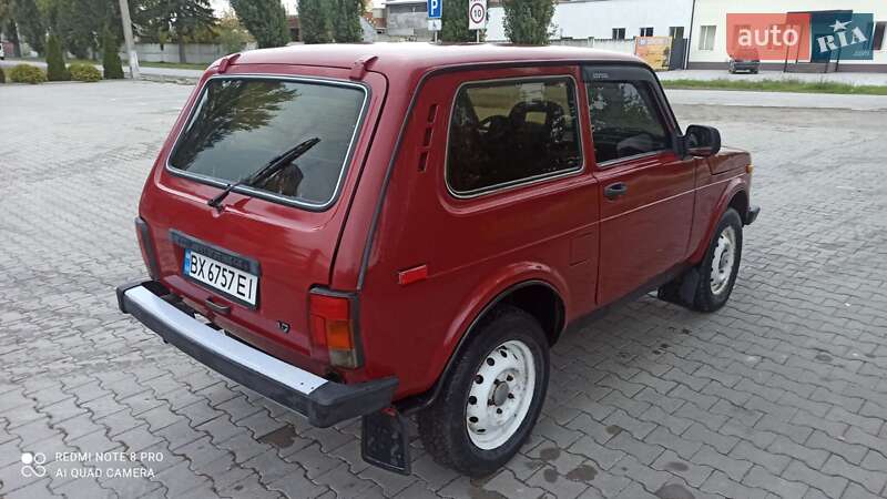 Внедорожник / Кроссовер ВАЗ / Lada 21213 Niva 1998 в Волочиске