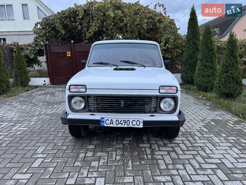 Позашляховик / Кросовер ВАЗ / Lada 21213 Niva 2003 в Звенигородці