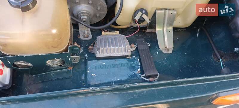 Внедорожник / Кроссовер ВАЗ / Lada 21213 Niva 2002 в Гайсине