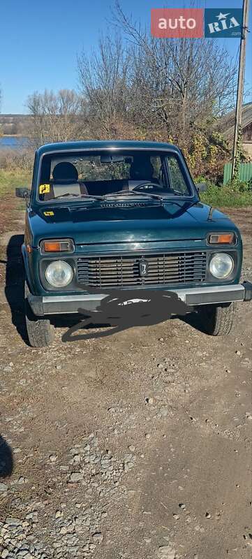 Внедорожник / Кроссовер ВАЗ / Lada 21213 Niva 2002 в Гайсине