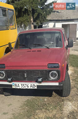 Позашляховик / Кросовер ВАЗ 21213 Niva 1995 в Кропивницькому